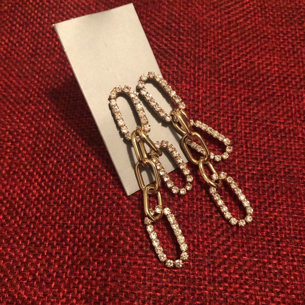 Elegant Gold and Crystal Drop Earrings